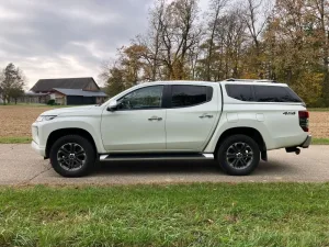Mitsubishi - L 200