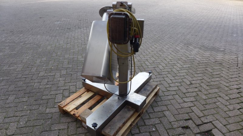 Frewitt Fribourg SG-200 - Sieve granulator