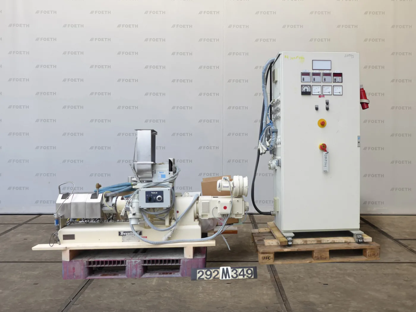 Berstorff ZE 25 - Double screw extruder - 1