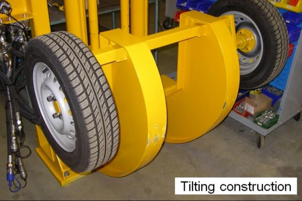Tilting Construction for 200 kN CPT Pusher