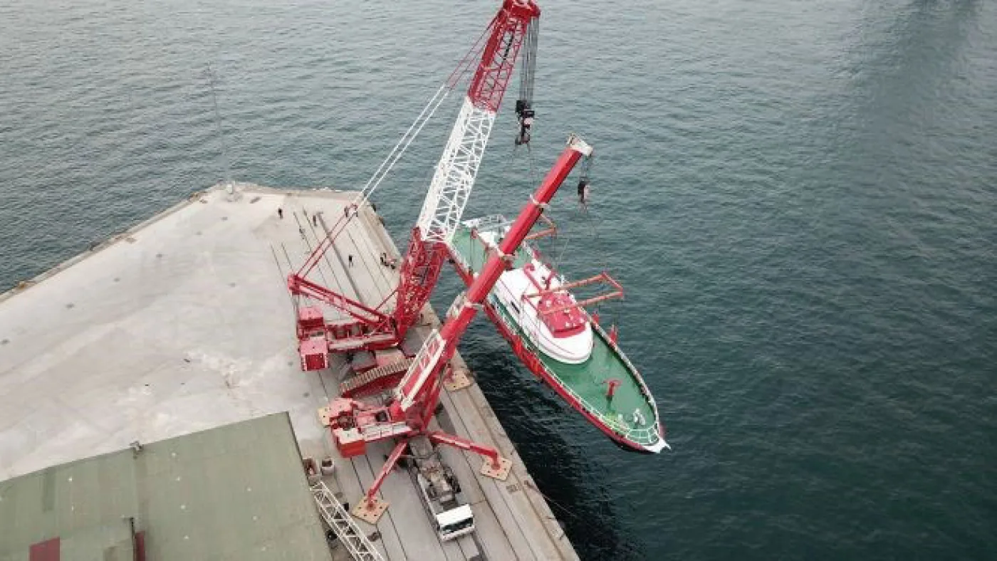 Manitowoc 11000-1 Crawler Crane - 4