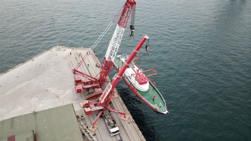 Manitowoc 11000-1 Crawler Crane