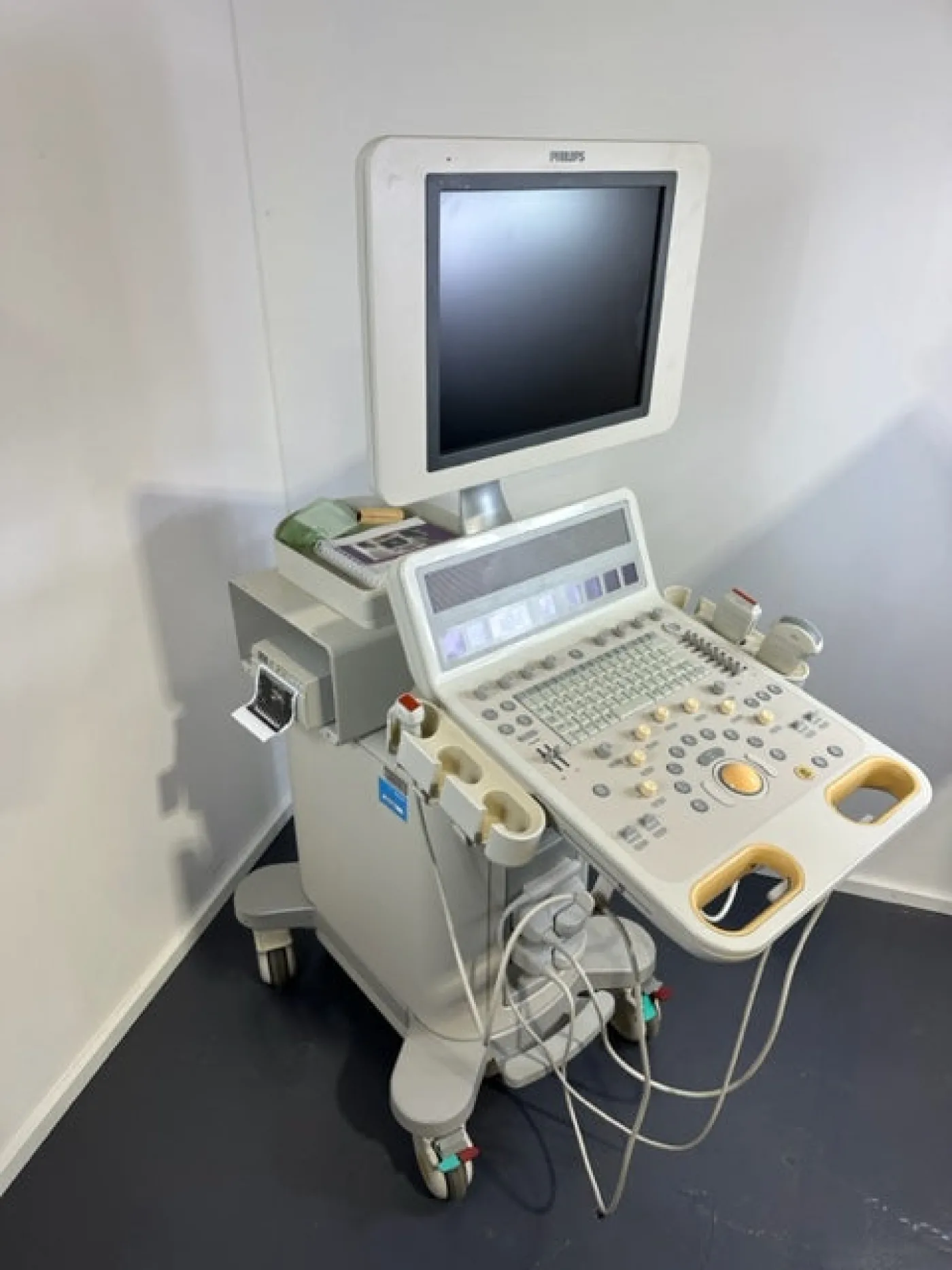 Philips HD 15 Ultraschallfarbdoppler - 2