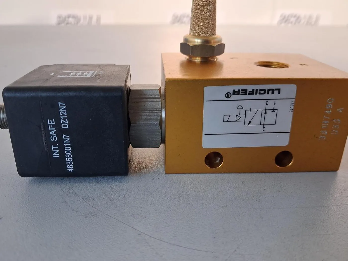 Lucifer Pneumatic Valve Block with FEMA Ex Solenoid Coil - 5
