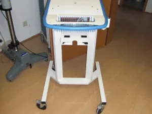 Schiller Unicar EKG-Fahrwagen