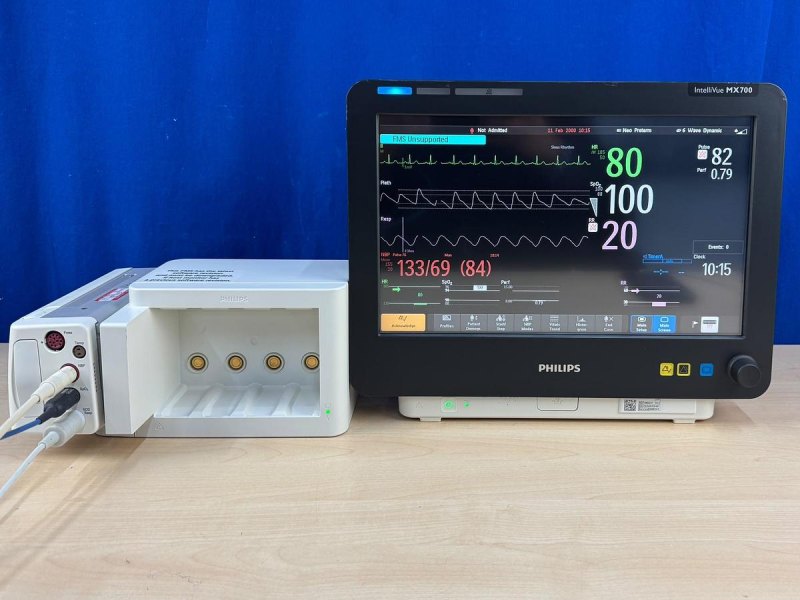 Philips IntelliVue MX 700 Patient Monitor REF: 865241 YOM: 2015