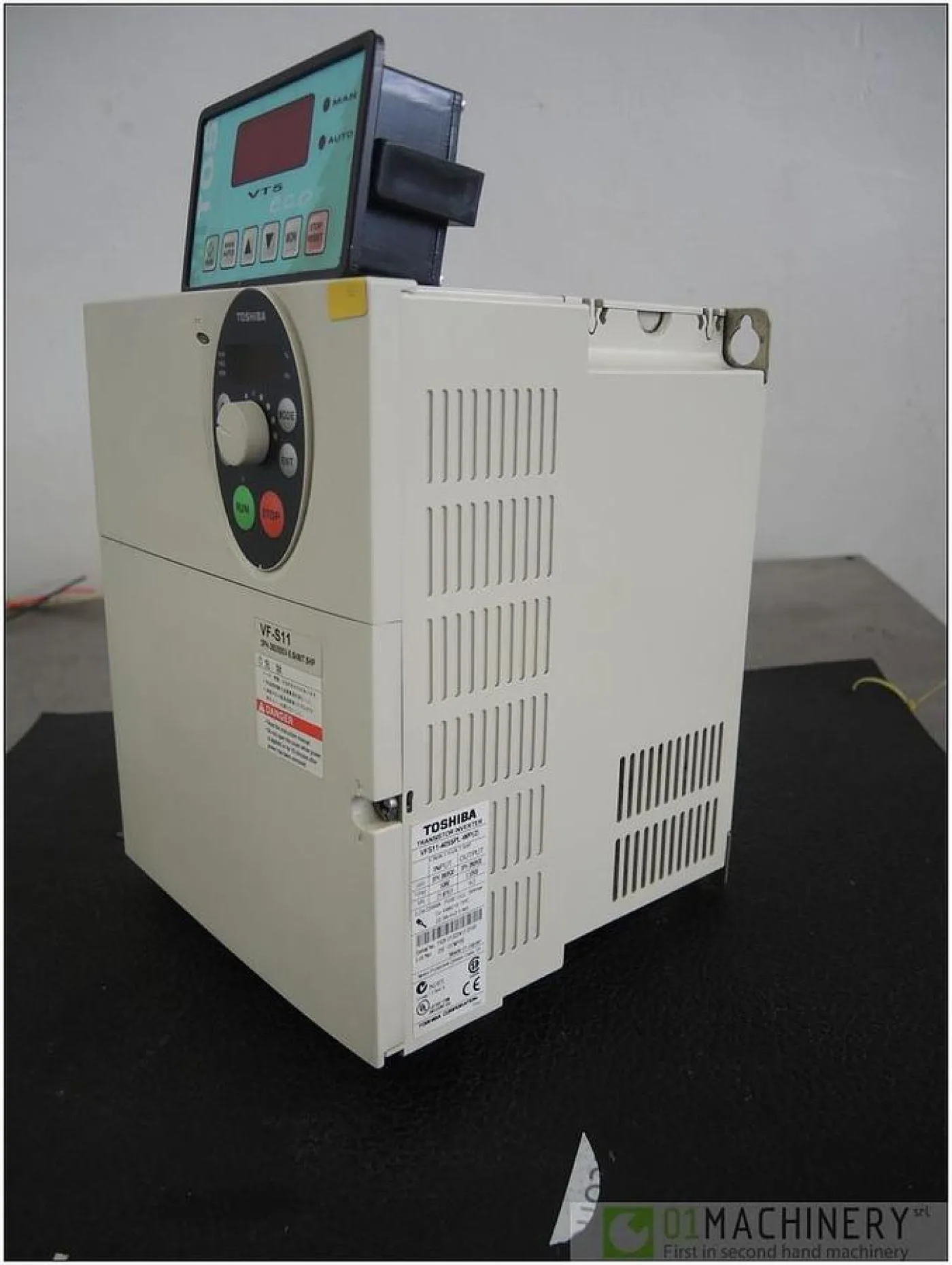 2005 TOSHIBA VFS11-4055PL-WP(2) AI2917 - 5
