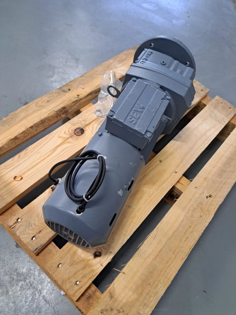 SEW Eurodrive Getriebemotor RF47DT80K4/BMG/TH/AS3H