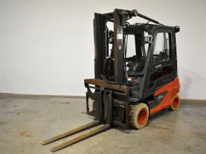 Frontstapler Linde E 30 387 (2013)