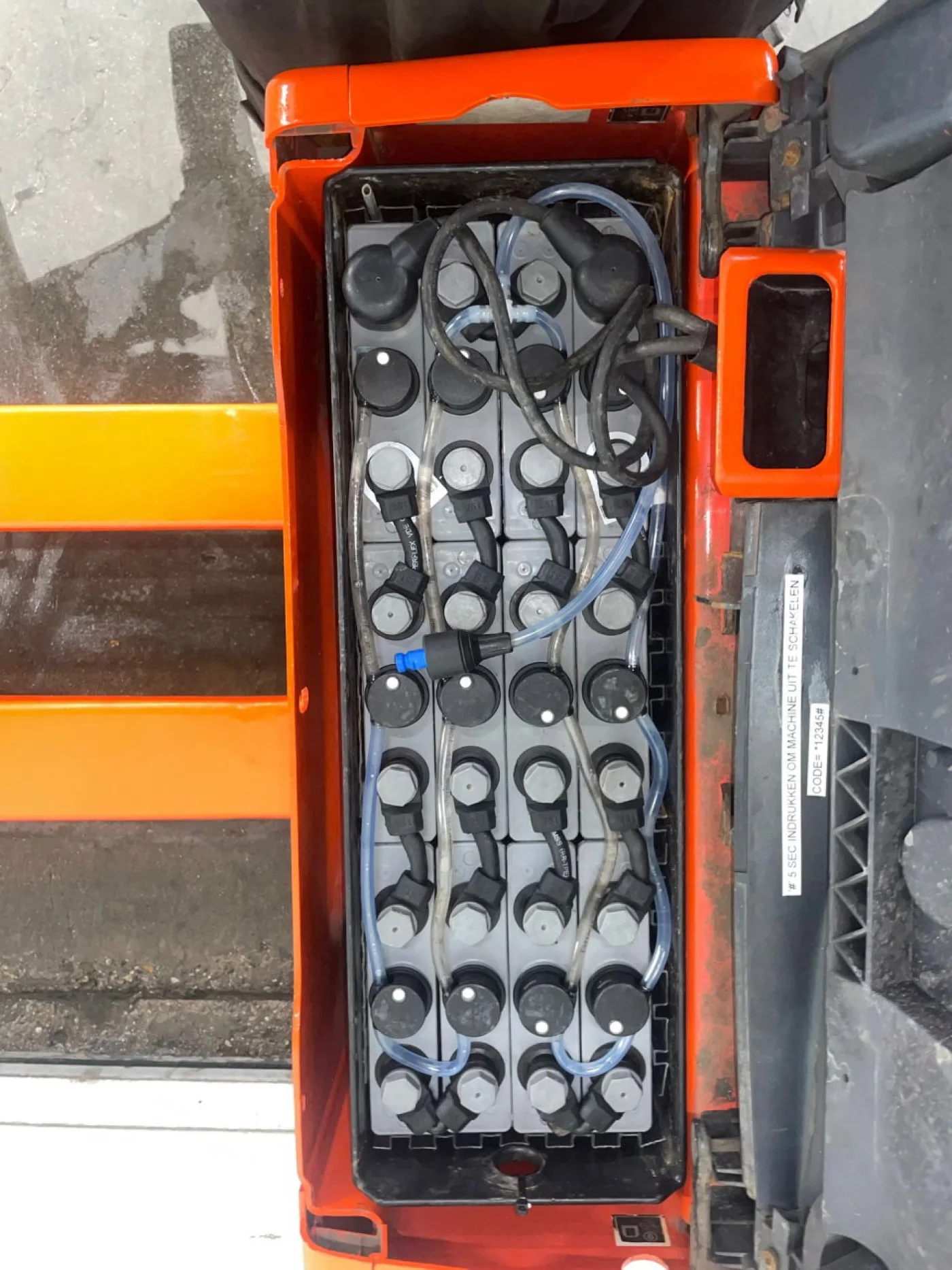 Linde T18 - 1
