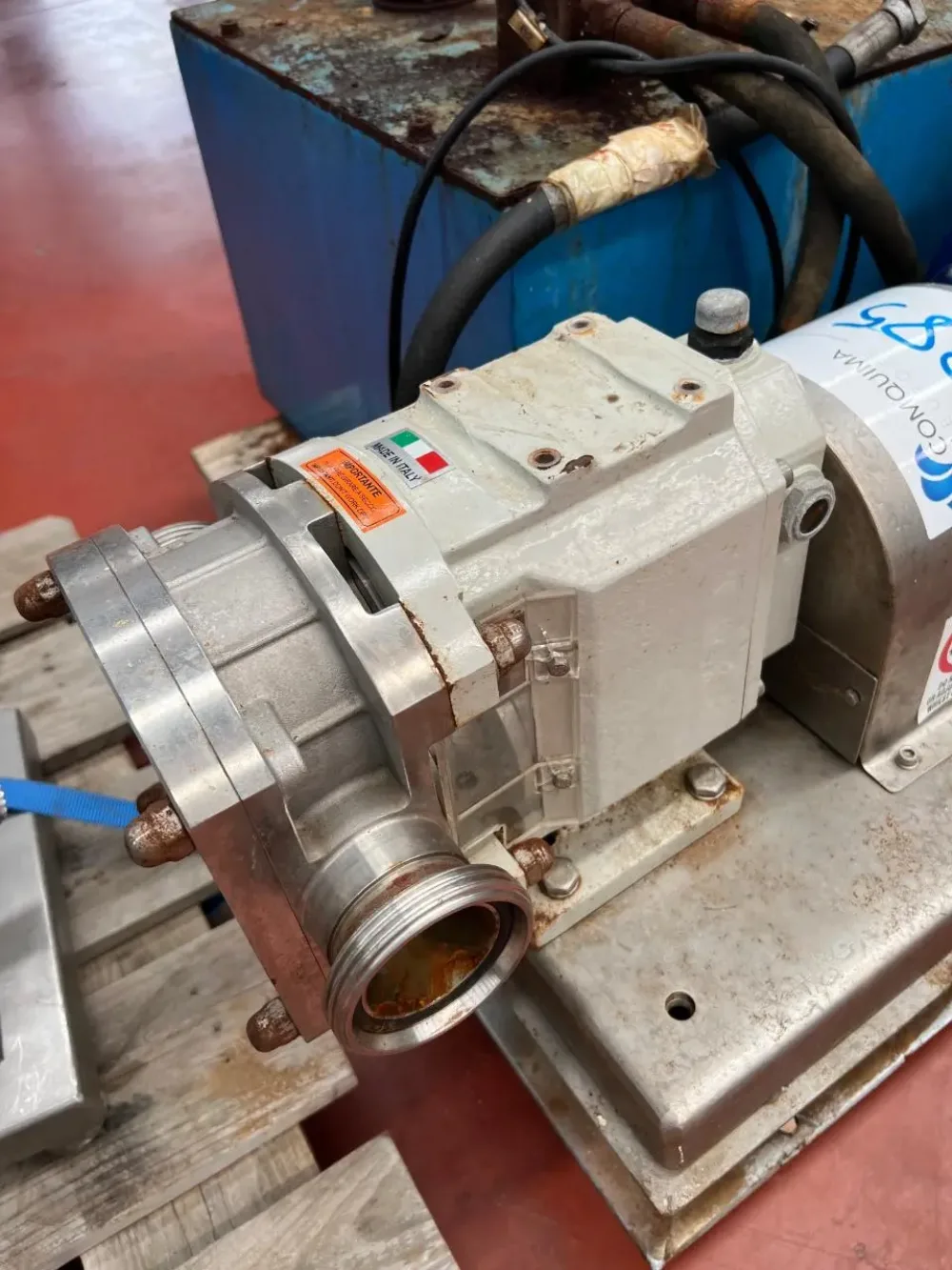 USED OMAC B220 6200 U 2.2 kW LOBE PUMP