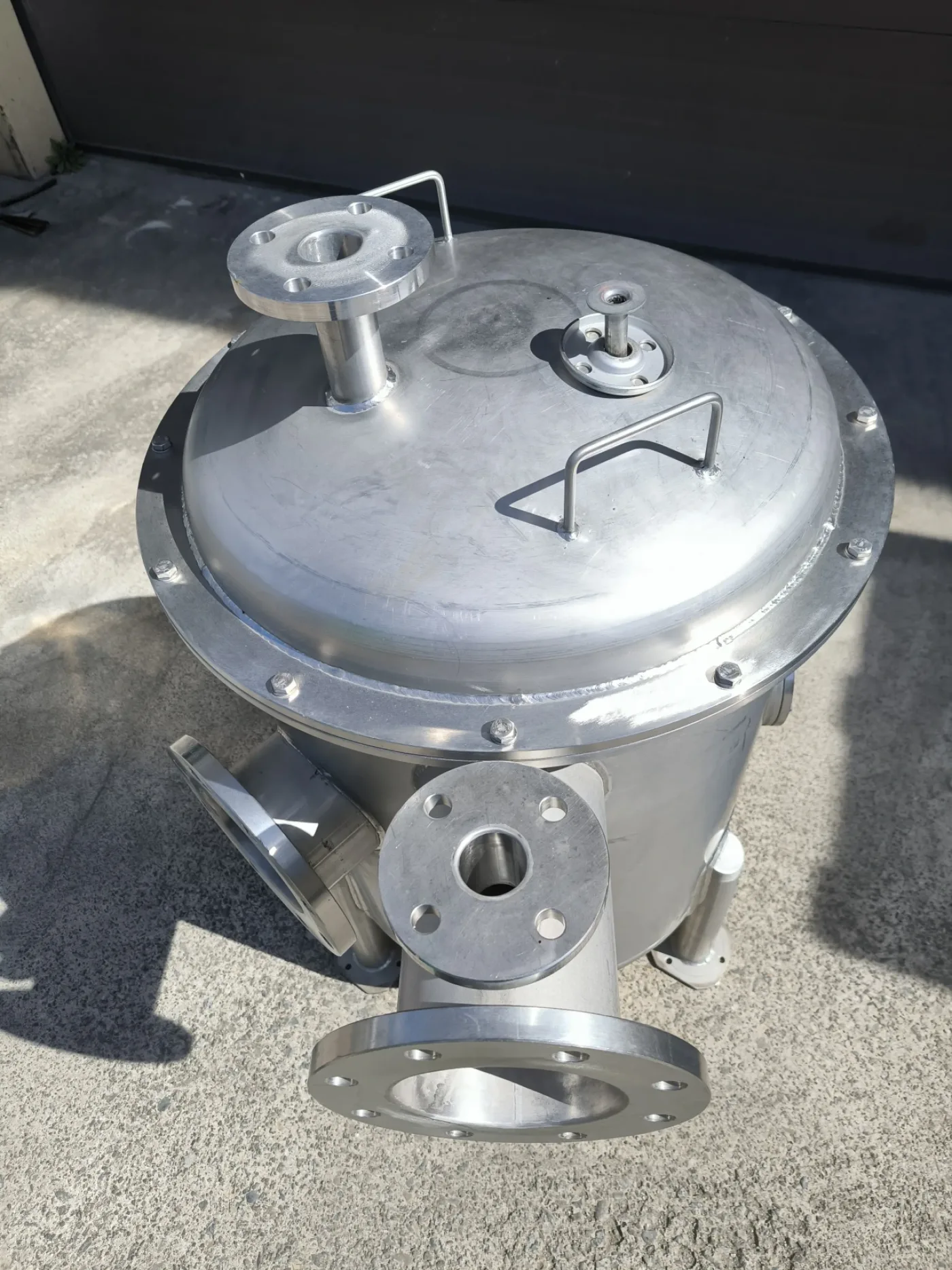 SECOND-HAND STAINLESS STEEL SYPHONE CLOSURE 200 LITERS - 4