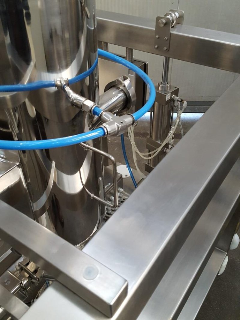 VALVOLA DI CONTENIMENTO CON TRASFERITORE SOTTOVUOTO – VIMA IMPIANTI MOD. TWIN VALVE