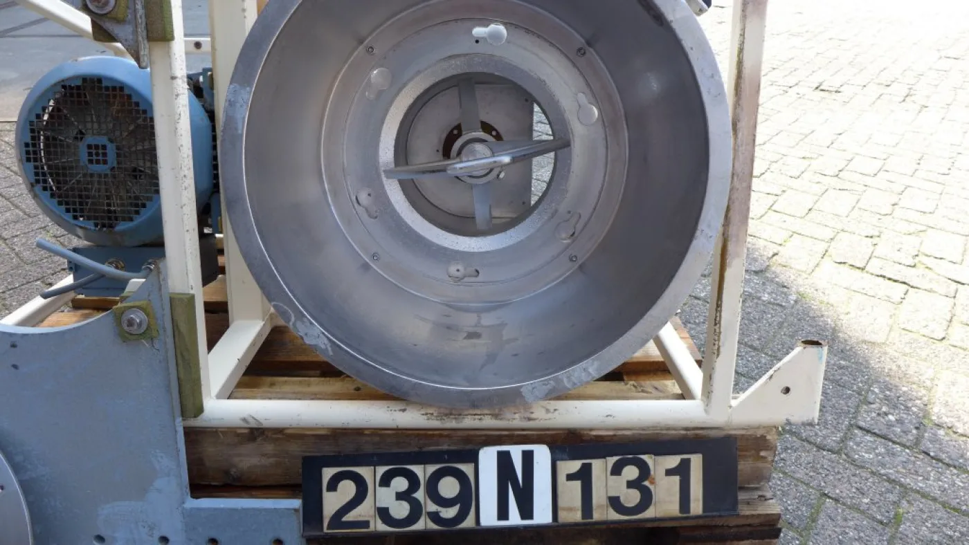 Kek Kemutec - Sieve granulator - 2