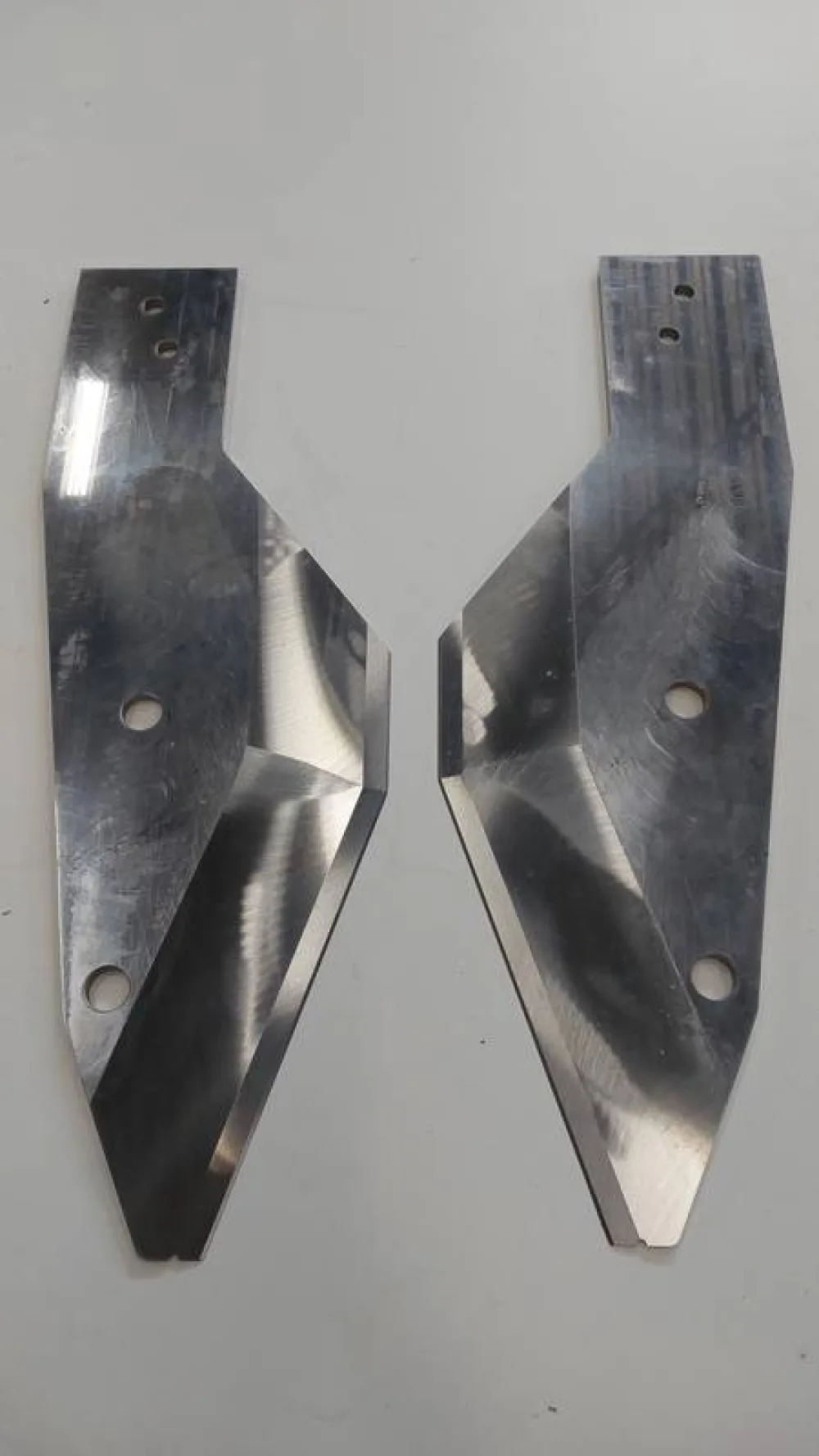 Knife for spliting machine