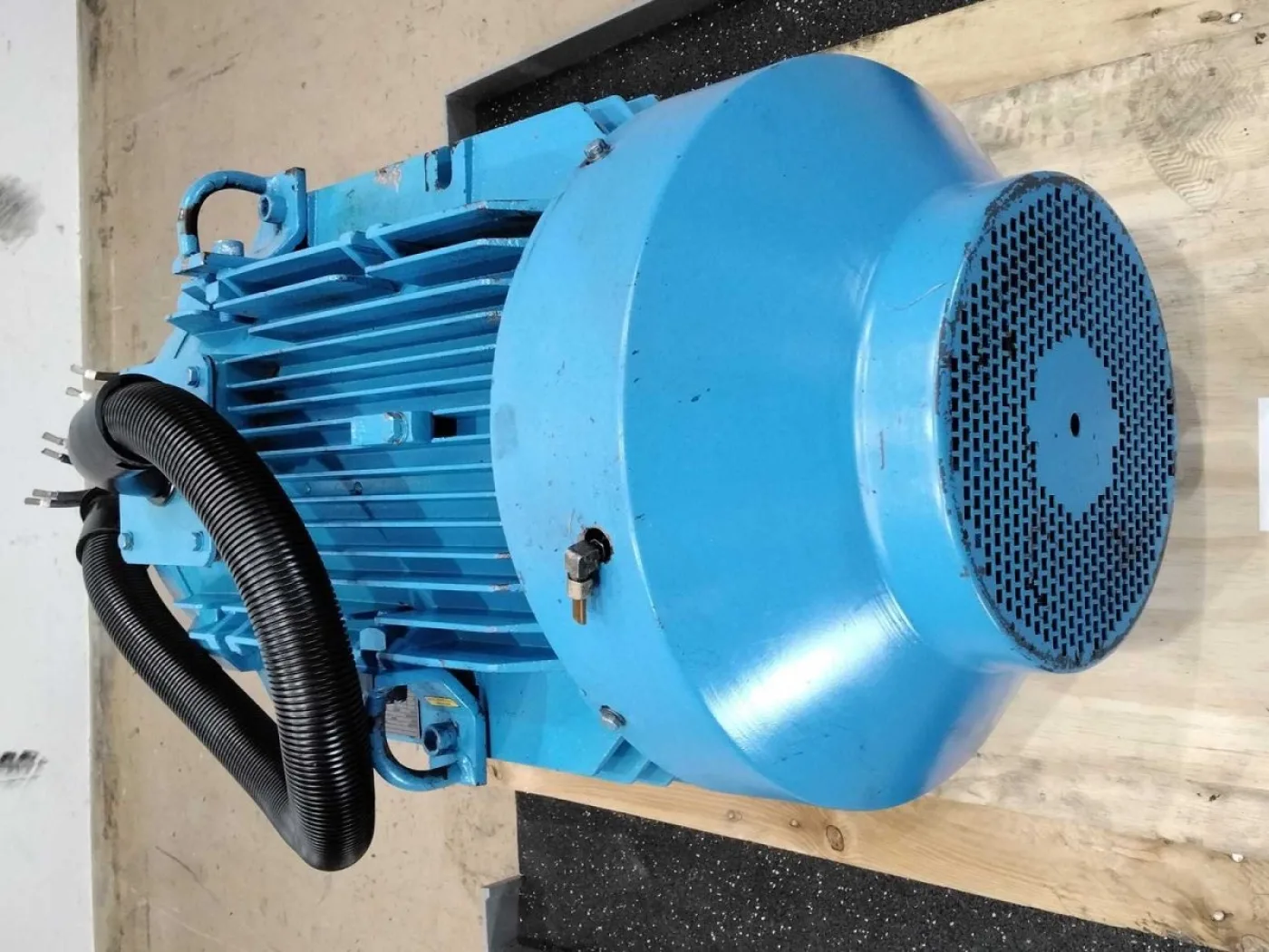 Brook Crompton Elektromotor WP-DF250MN - 5
