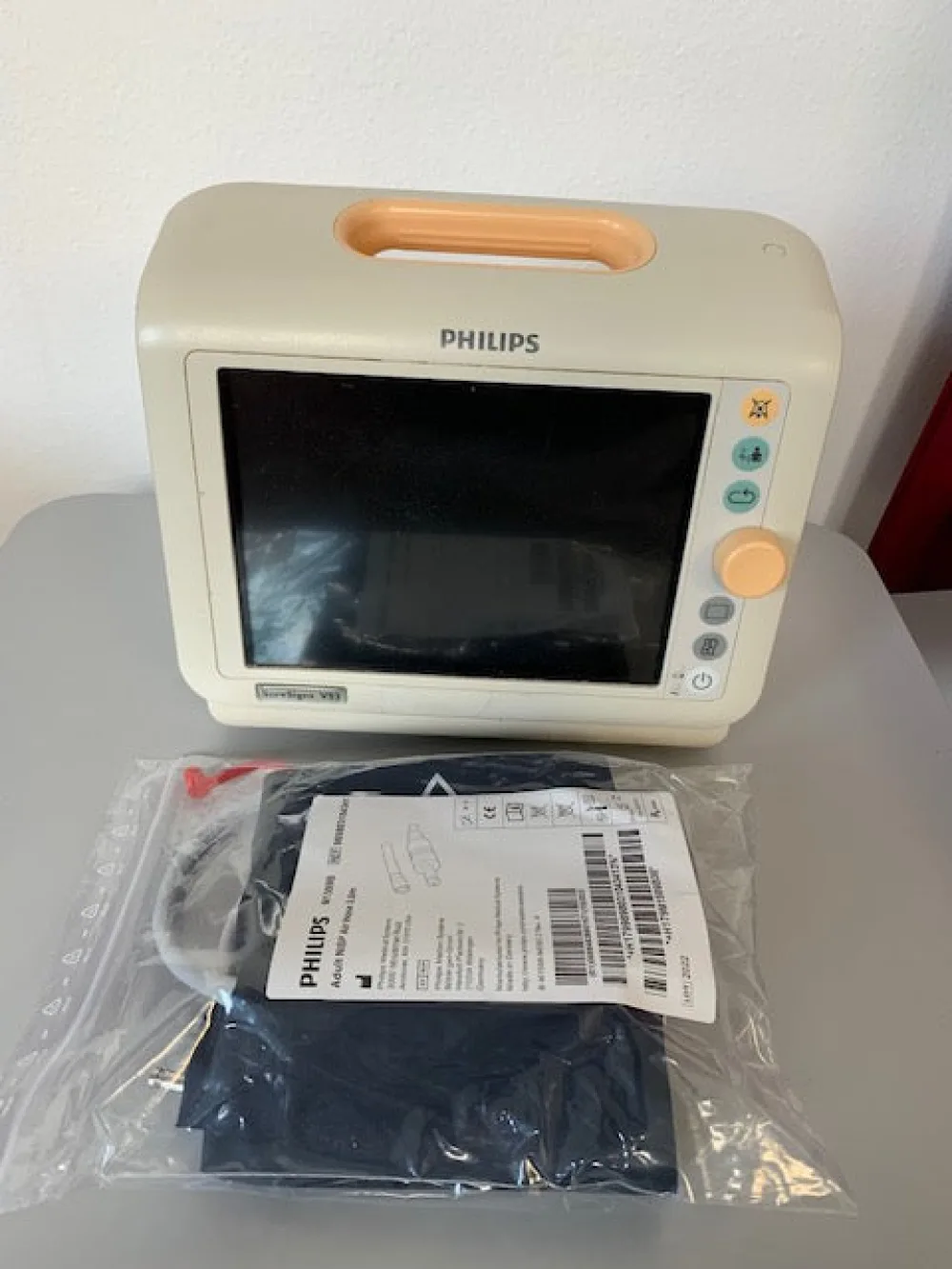 Philips Sure Signs VS 3 Blutdruckmonitor