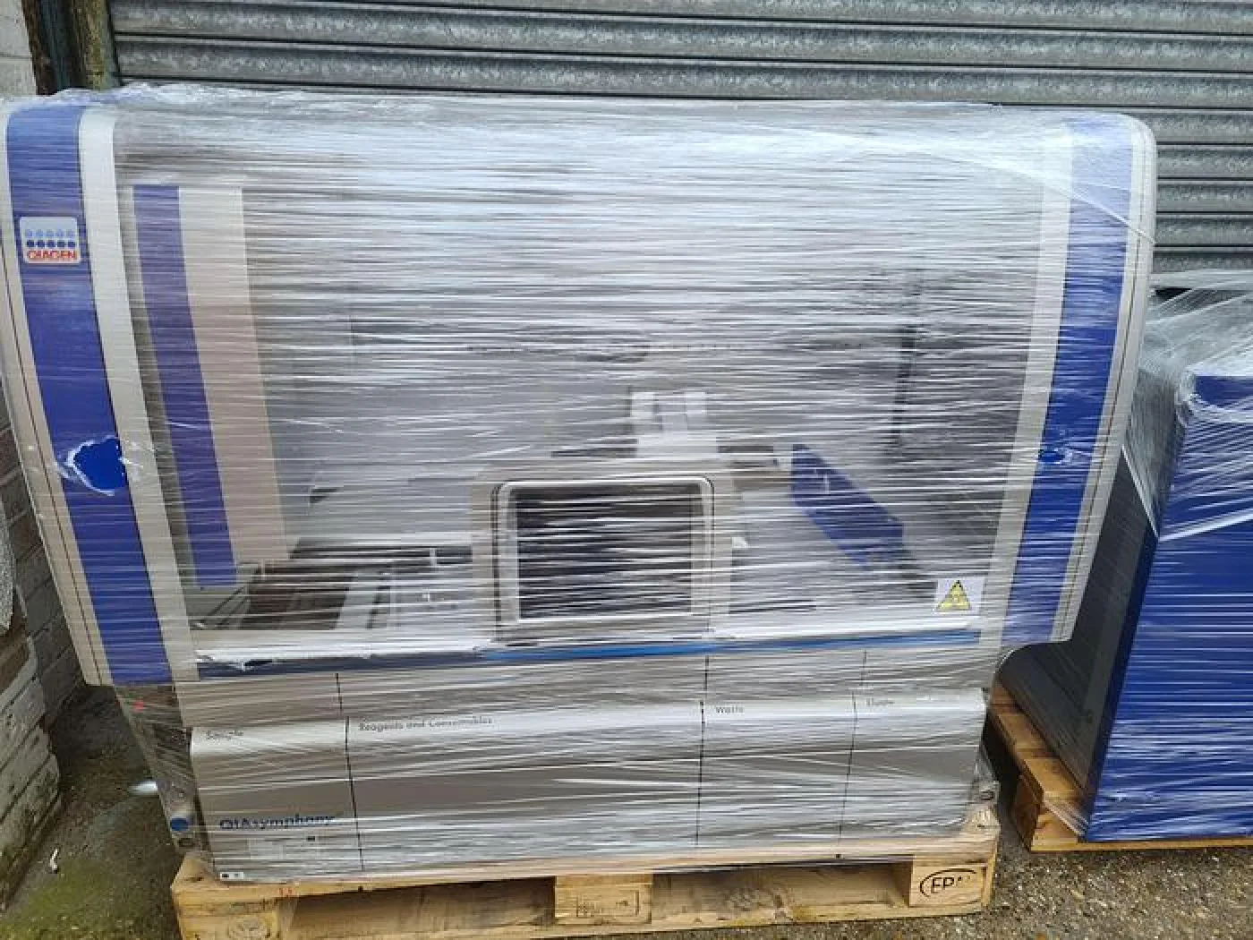 Qiagen QIAsymphony SP Sample Preparation Fully-Automated DNA RNA Purification - 2