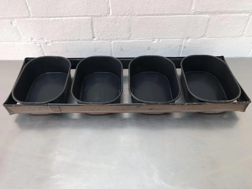 400g Strap of Four Oval Bread Tins