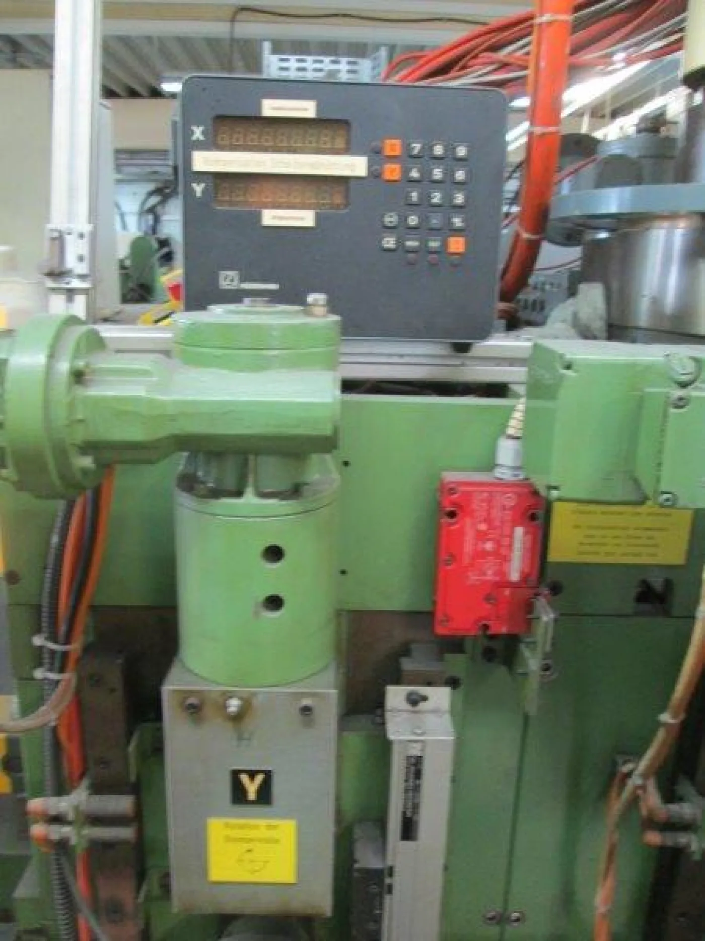 Isolde LINEAR ABRASIVE 1990 - 4
