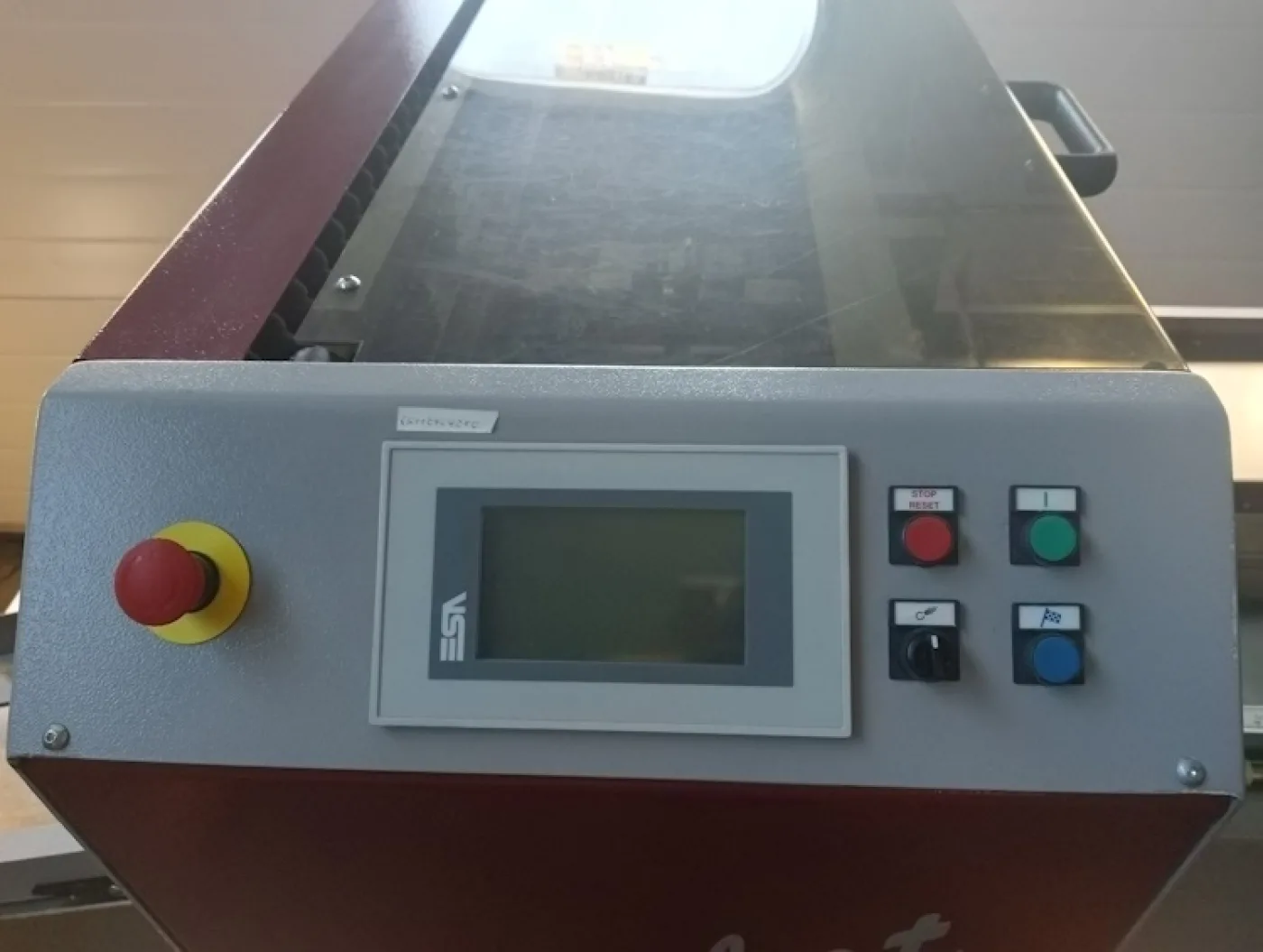 Nut/Perforiermaschine Petratto Minibat 2 - 2