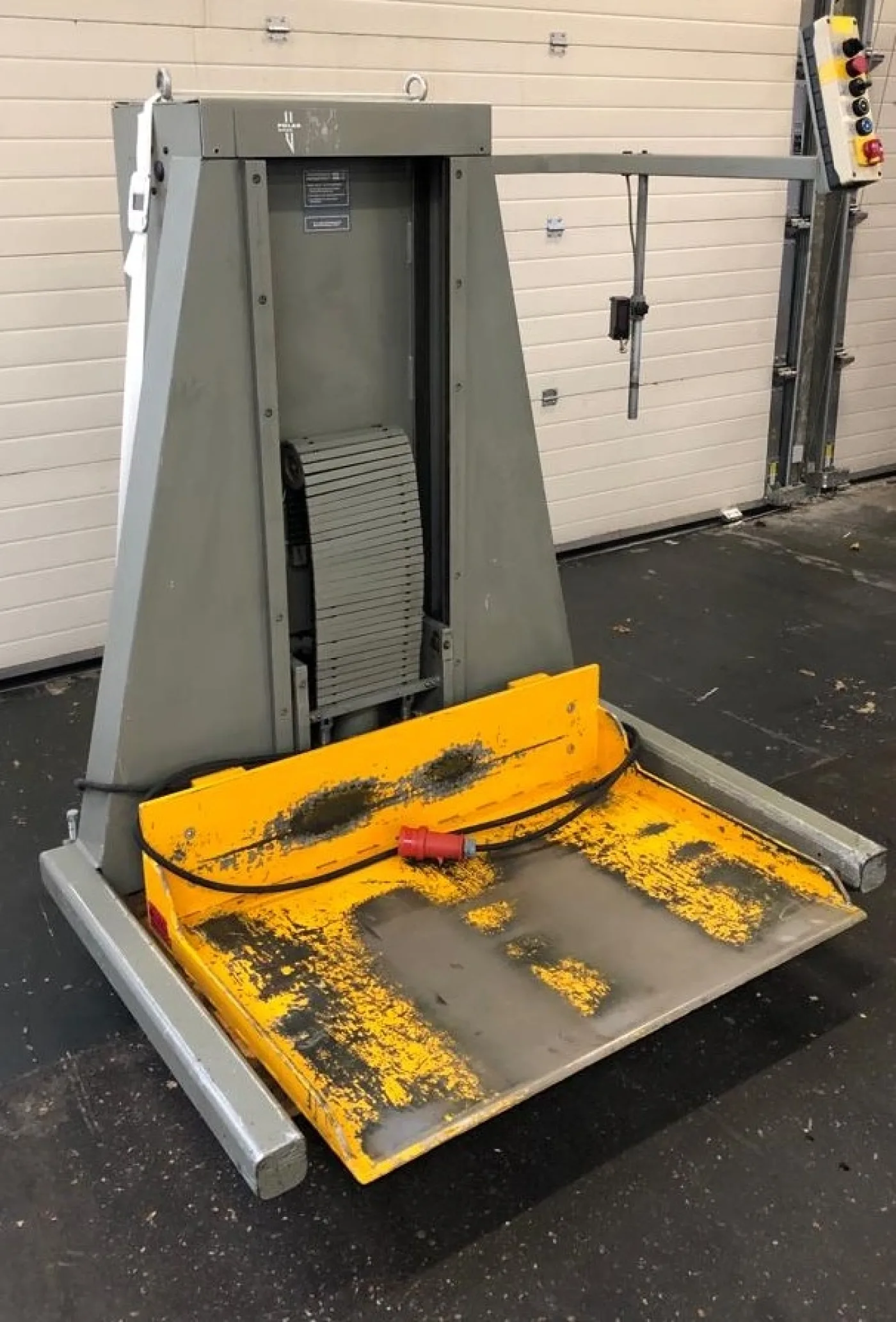 Polar L-1000-G-3 pile hoist - 3