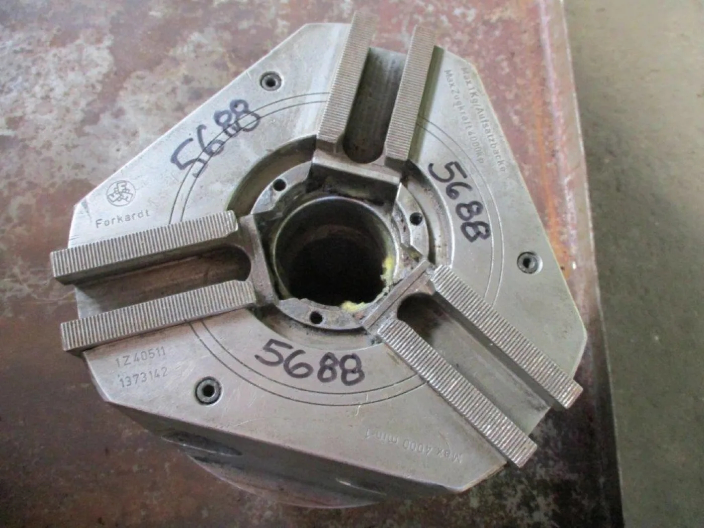 3-Backen Kraftspannfutter FORKARDT - 1