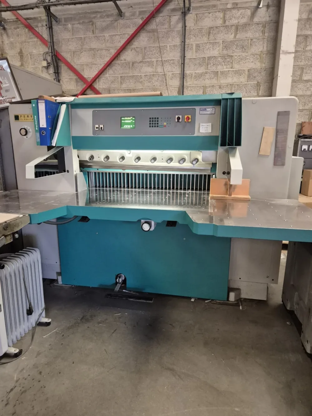 Perfecta 115 TVC cutting machine