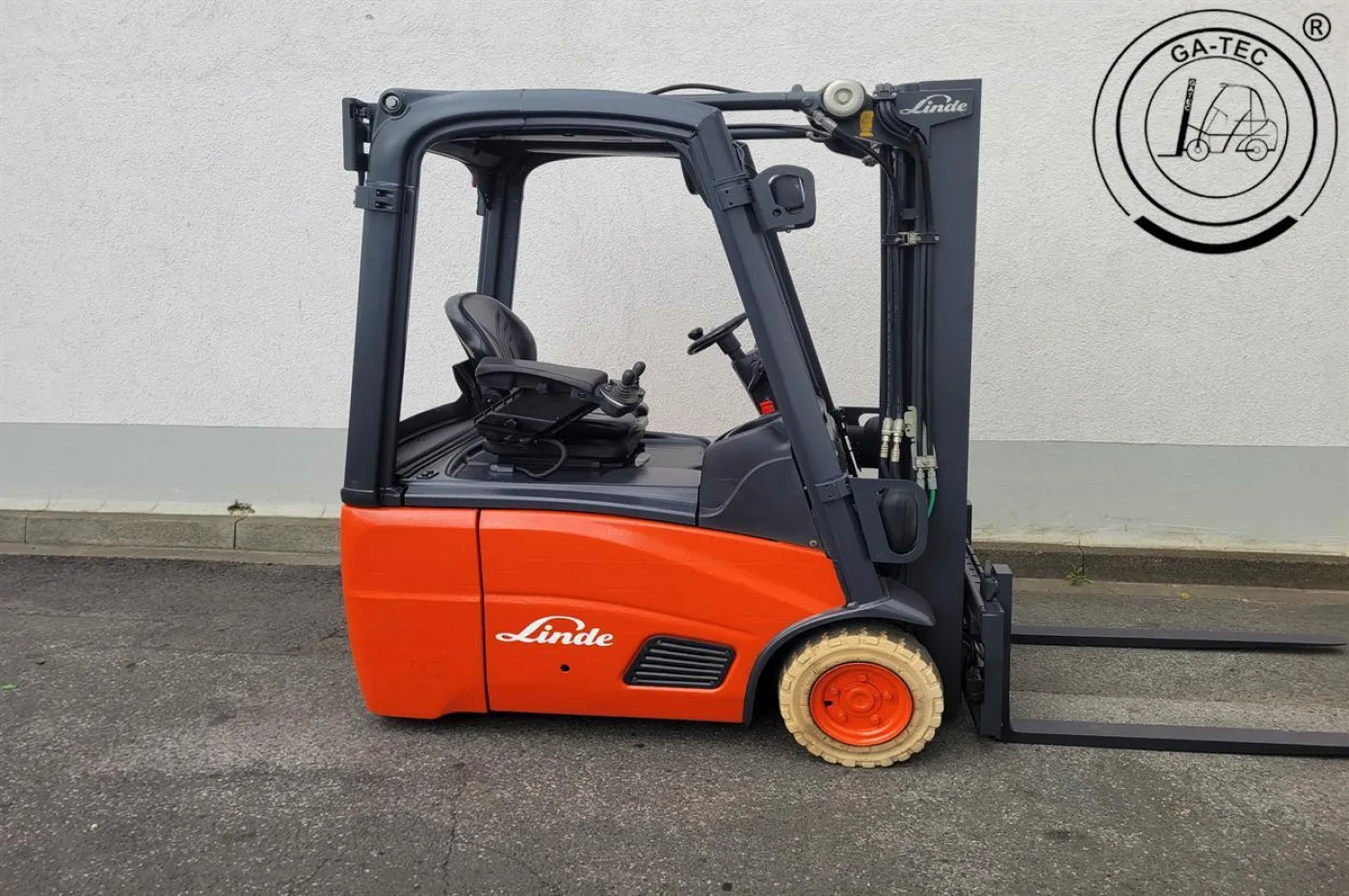 Linde E15 - 5