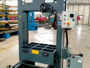 Hydraulische Werkstattpresse PBM 70 M