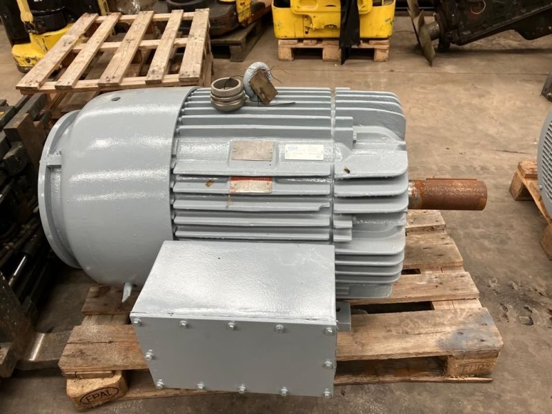 GENERAL ELECTRIC Engine 5KS445CN20 3PH 380V 50HZ