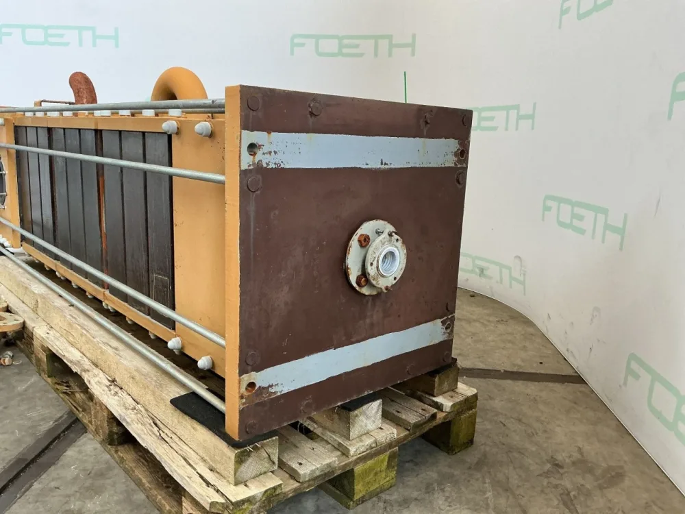Vicarb Deutschland GmbH Graphite 16,2 m² (condensor) - Shell and tube heat exchanger