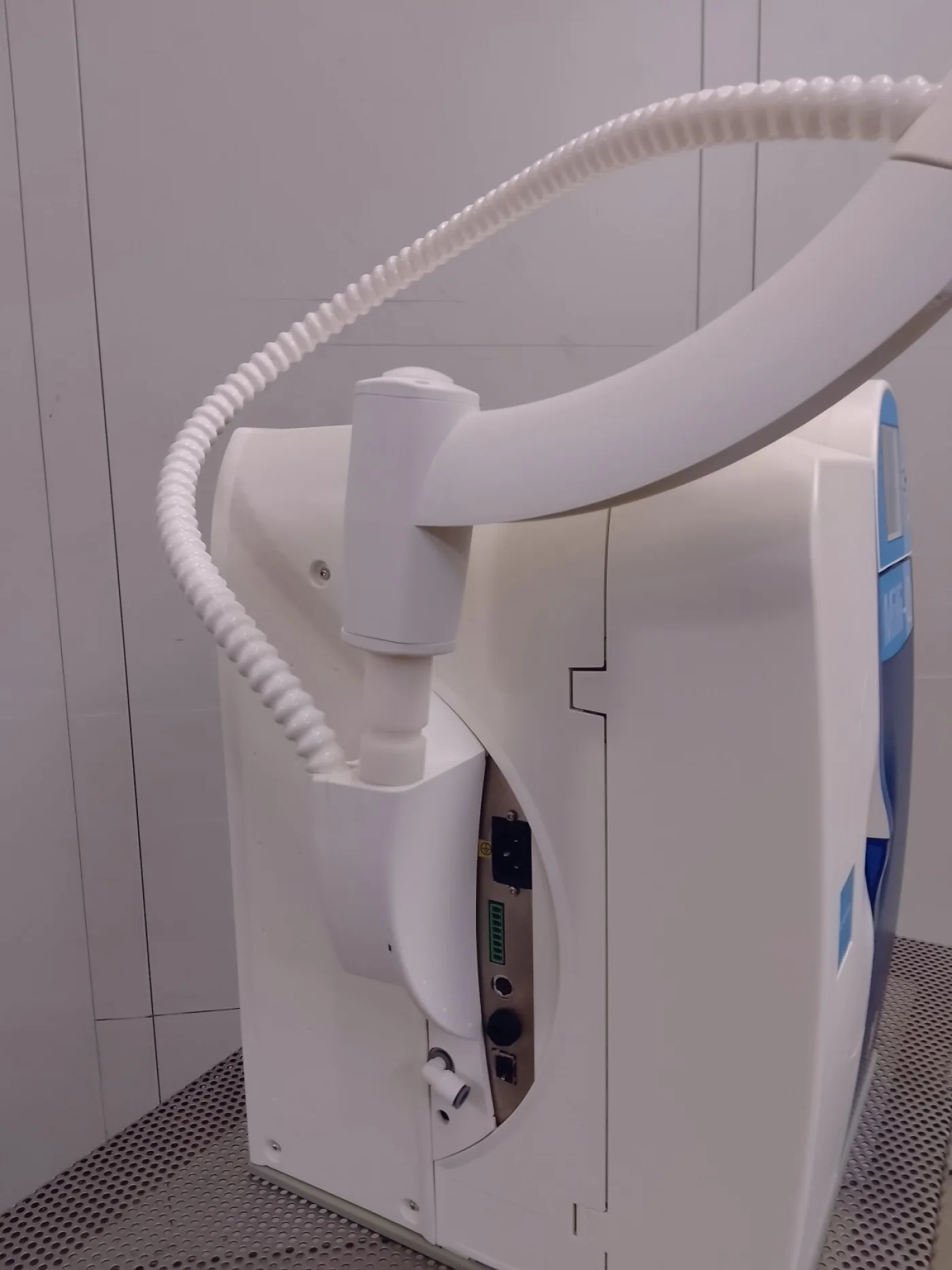 PURIFICATORE D’ACQUA – MILLIPORE – MOD. MILLII-Q REFERENCE A+ - 6