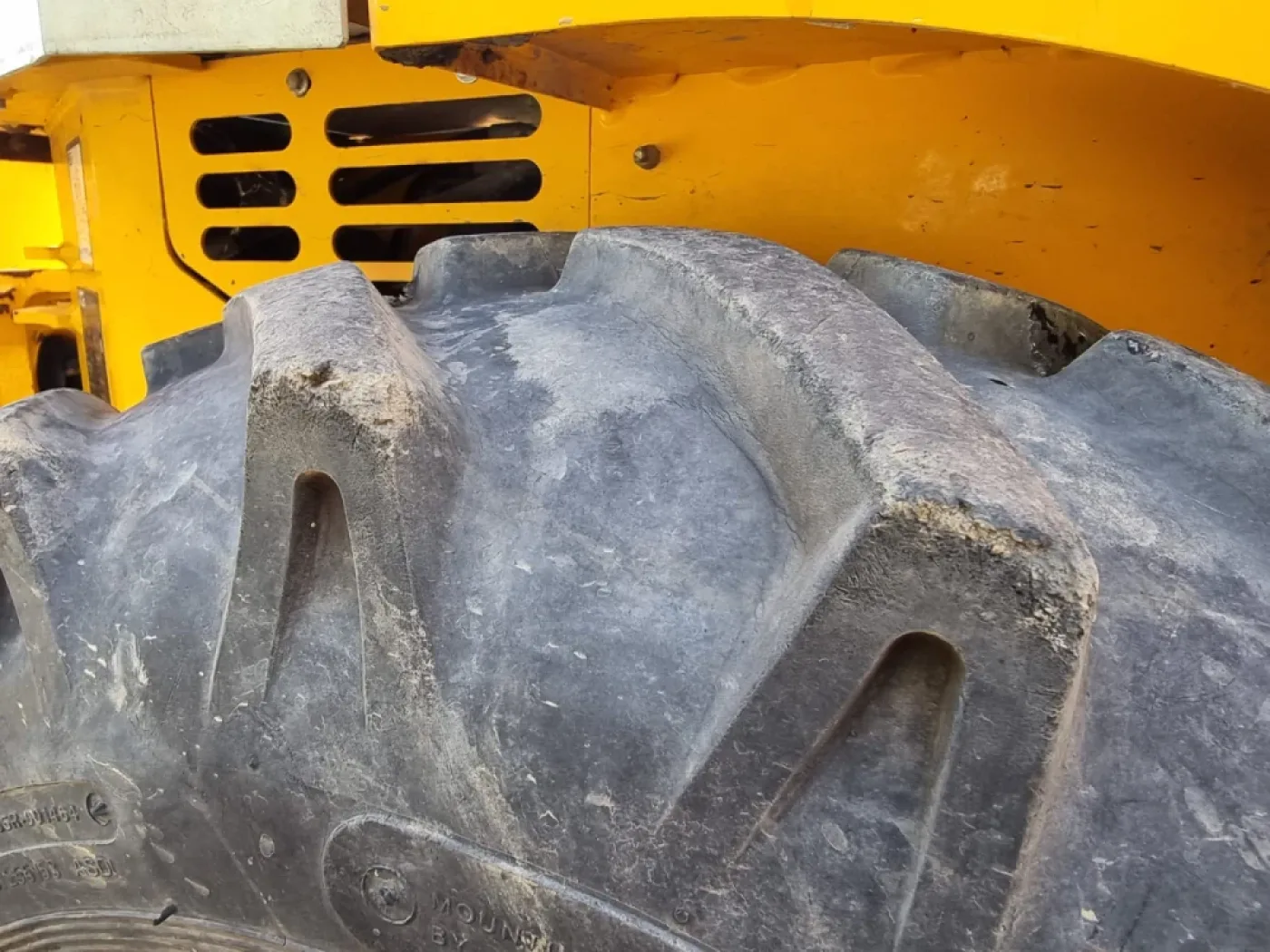 JCB - 1T-2S5 - 3