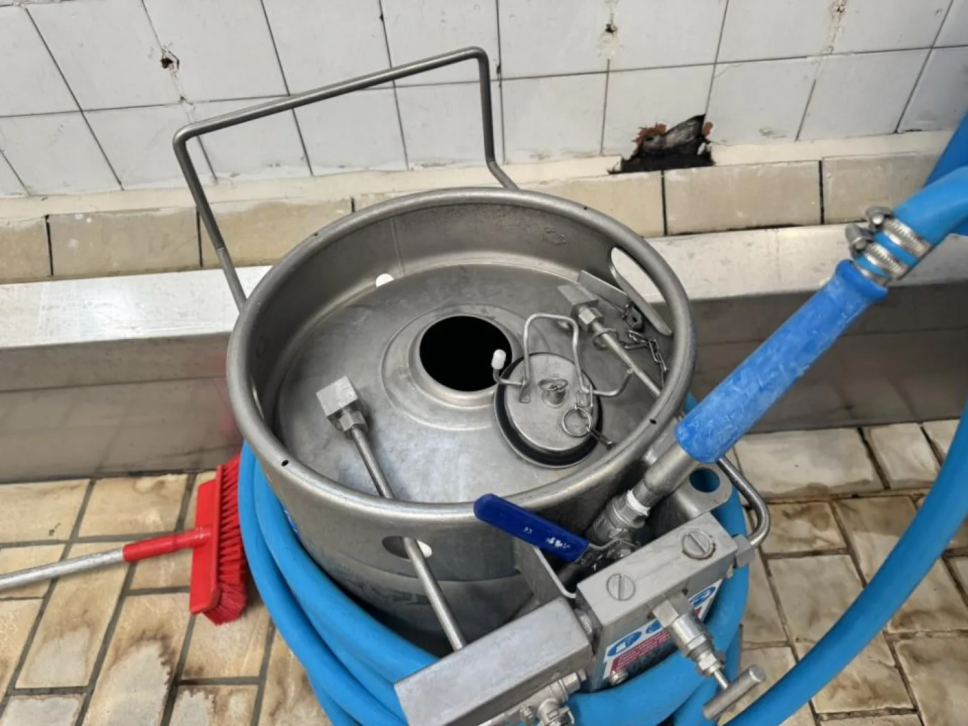 Elpress Mobile sanitary pumping / transfer unit - 5
