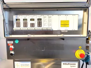 Amersham Pharmacia Biotech HPLC dosing pump - Dosing pump