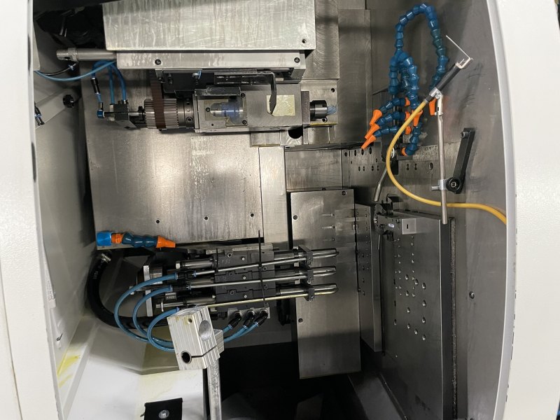 TOUR AUTOMATIQUE CNC “TORNOS” DECO 2000, CAP. 10 MM
