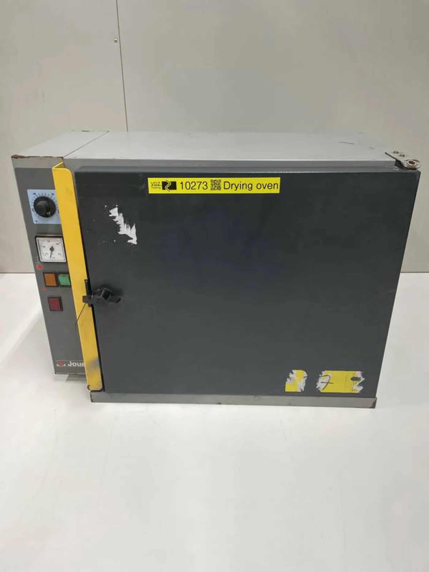 Drying oven - 1