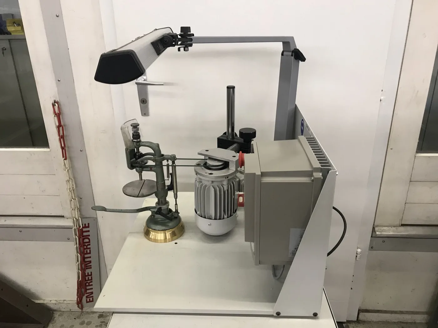 PERCEUSE “SALLAZ” TYPE B-21 - 5