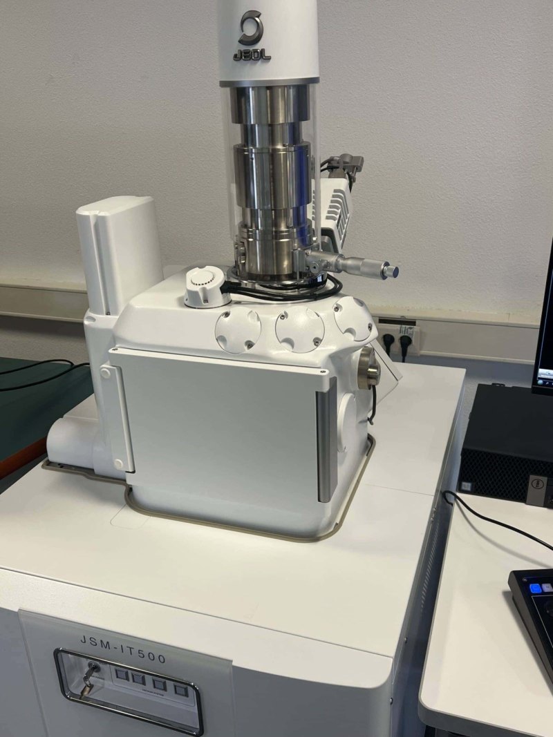 Jeol JSM-IT500 InTouchScope Scanning Elektronen Microscoop