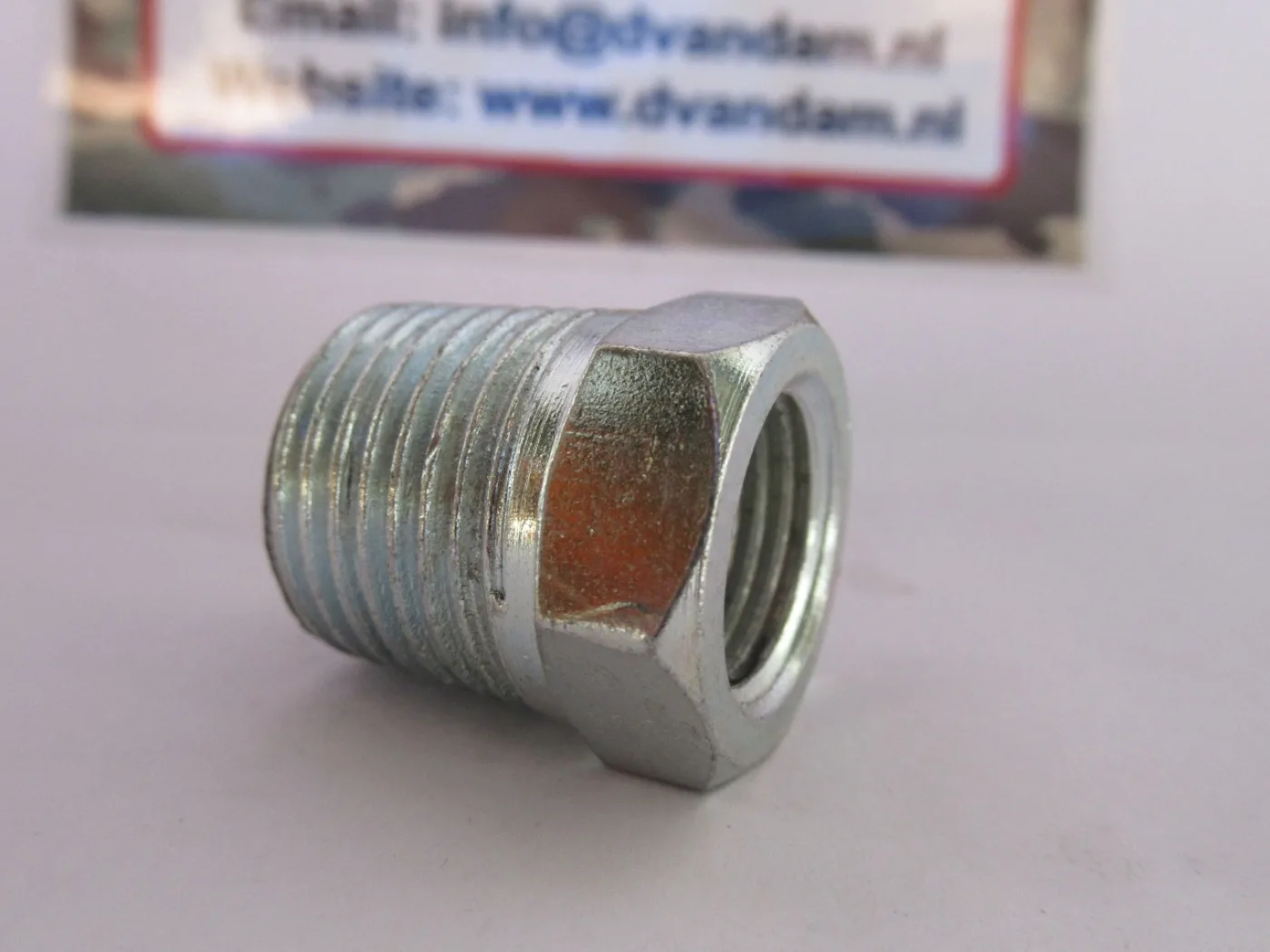 Adapter temperatuurmeter in motorblok - 2