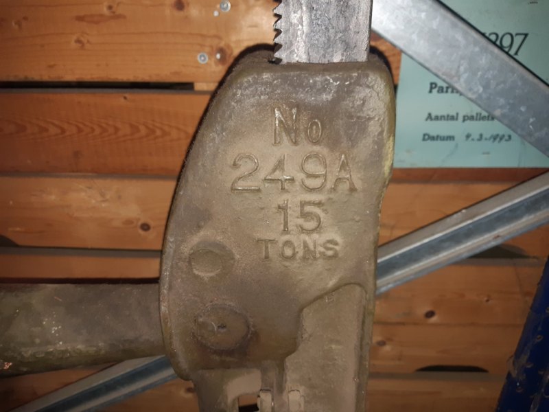Dommekracht 15 Ton