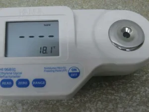 Hanna HI96831 Refractometer