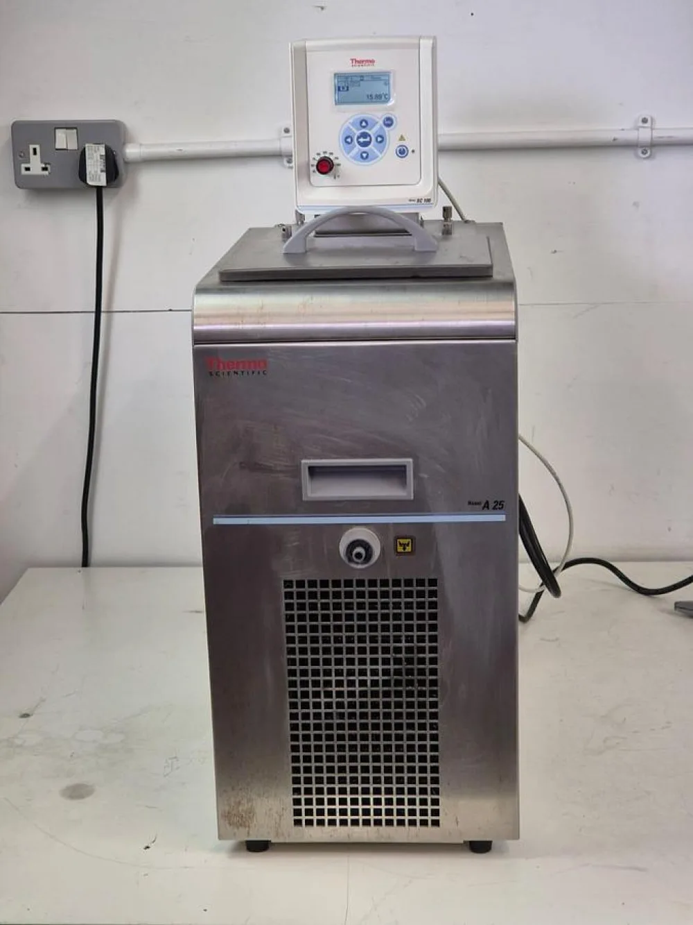 Thermo Scientific Haake SC100 Water Bath + Immersion Circulator