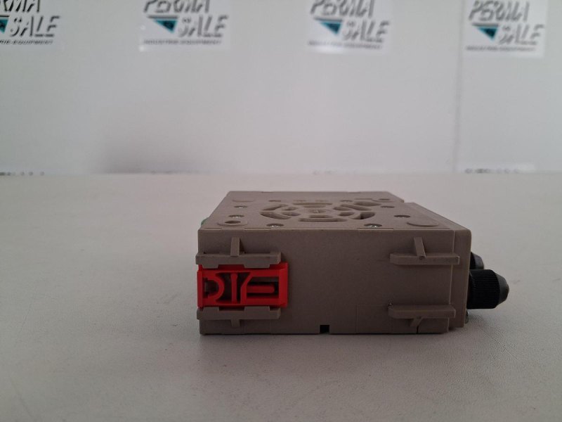 SAMSON 6111-12010.00 elektropneumatischer I/P-Umformer