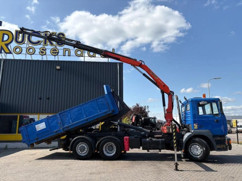 MAN F2000 28.364 + PALFINGER PK 12080 3X EXT + manual + Euro 2 + 6X2 + HOOK ARM SYSTEM + STEERING/LIFT SHAFT + REMOTE
