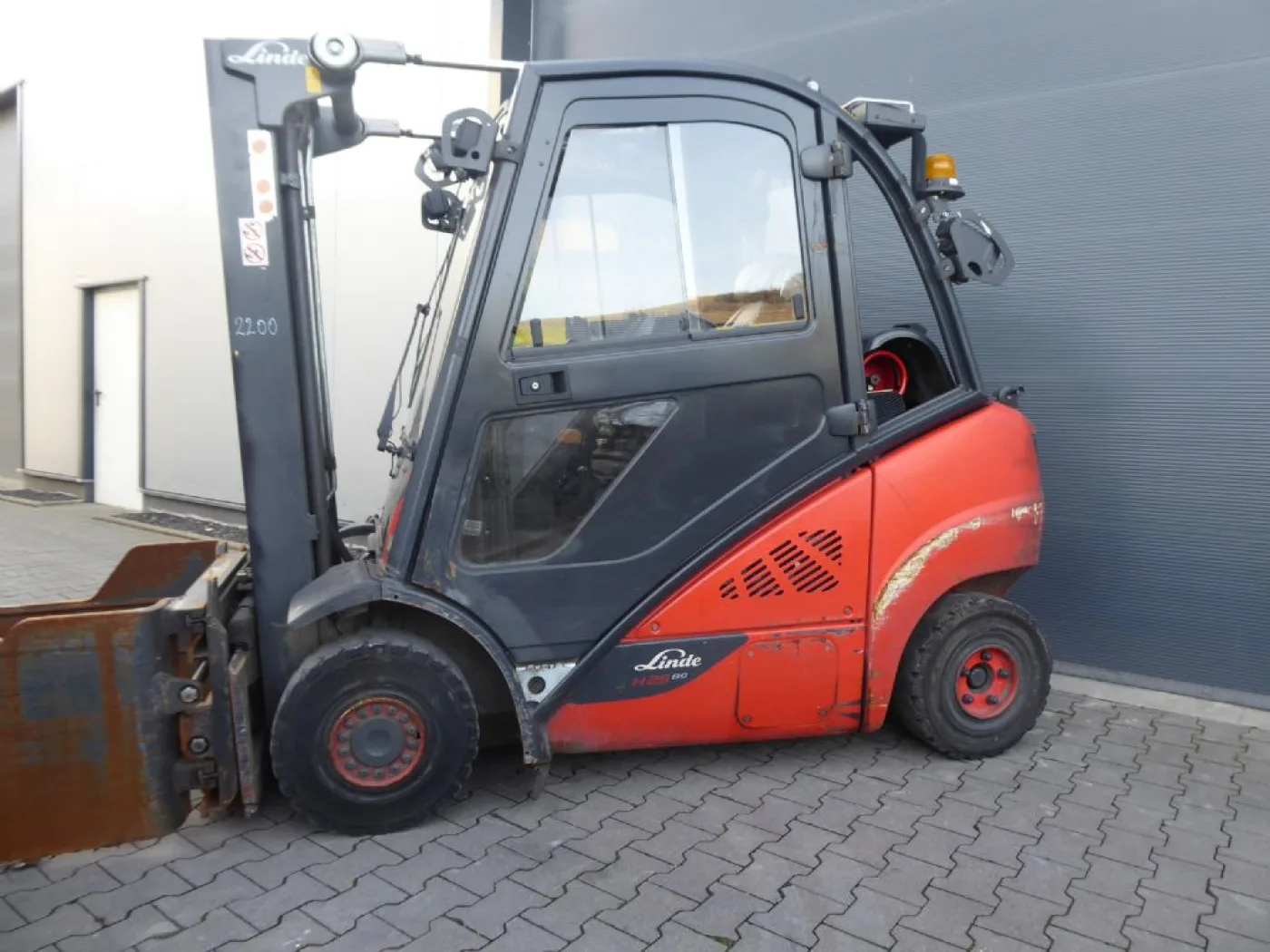 Linde H25T-02 - 2