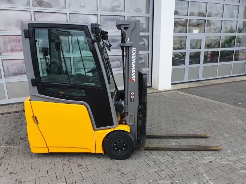 Jungheinrich EFG 215 / Triplex: 4.25m! / SS / 4.297h!