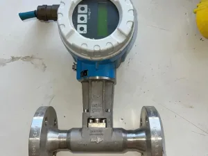 USED HAUSER PROWIRL 72F25 VORTEX ENDRESS FLOWMETER