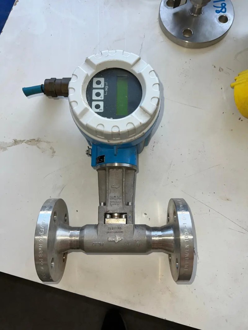 USED HAUSER PROWIRL 72F25 VORTEX ENDRESS FLOWMETER